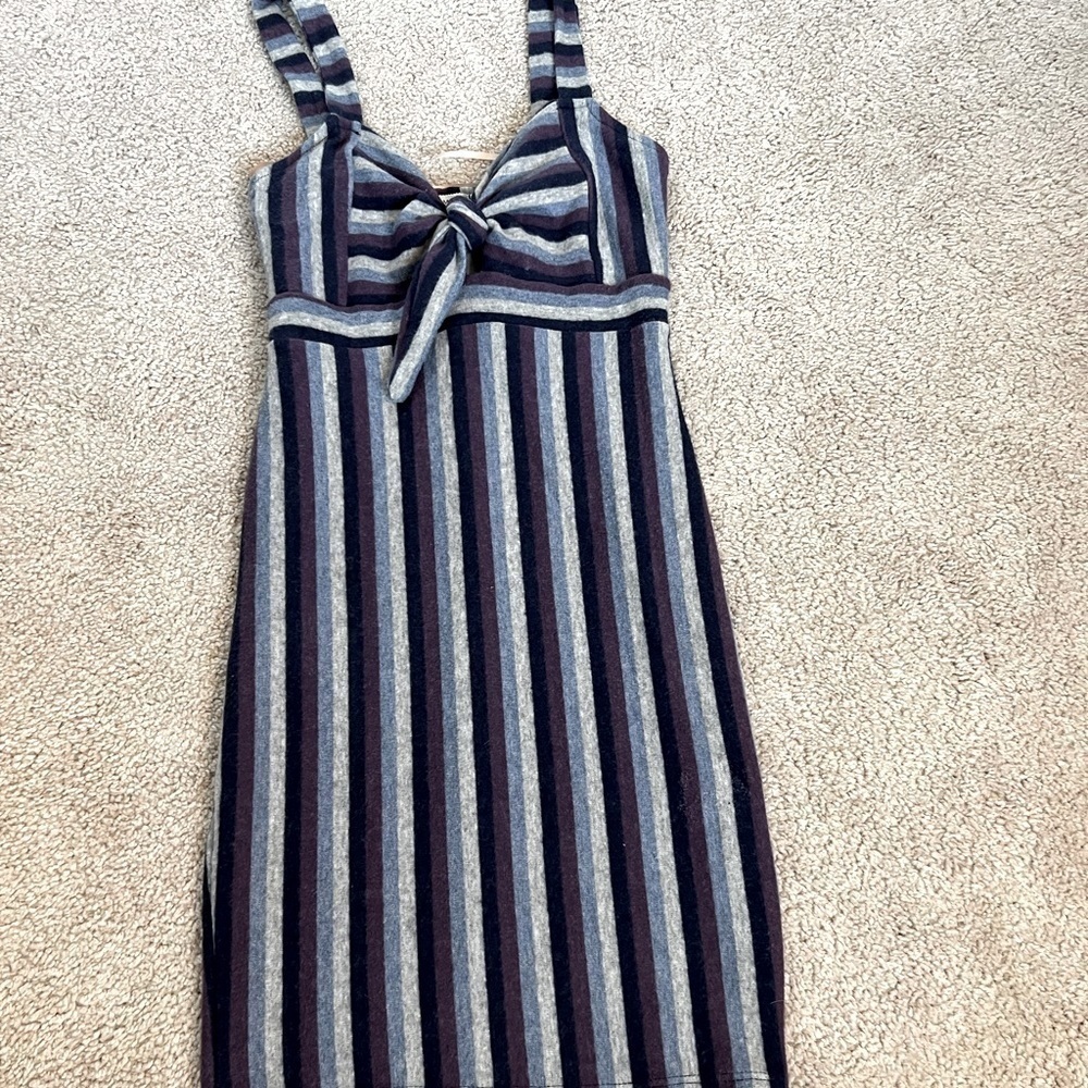 𝅺miley + Molly Women’s Purple & Gray Striped Dress Size‎ Medium